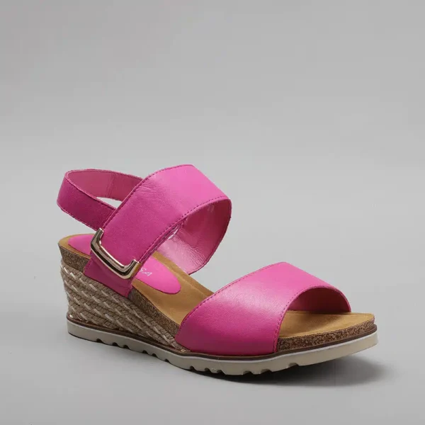 Le Sansa Evita Hot Pink Leather Sandals