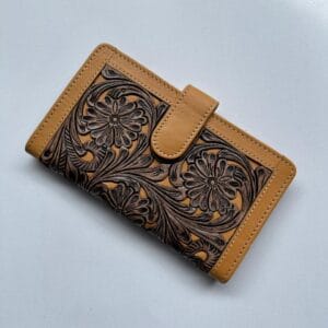 Design Edge Tooling Leather Carved Clutch Wallet – TLW25 Tan