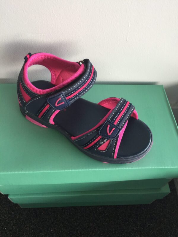 Tickle Navy/Rose Pink E by Clarks