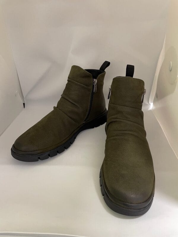 Nu by Neo Ankle Boot - Khaki