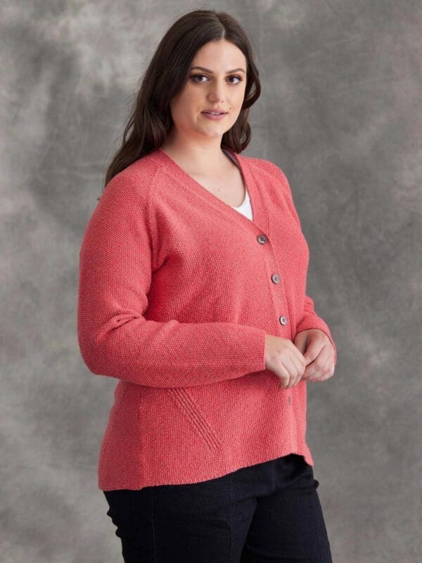 Yarratrail V-Neck Cardigan Guava YT22W7938