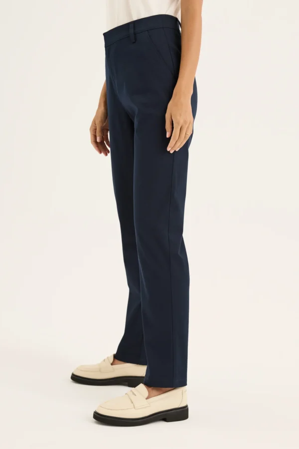 Yarra Trail Classic Navy Chino YTWN8972