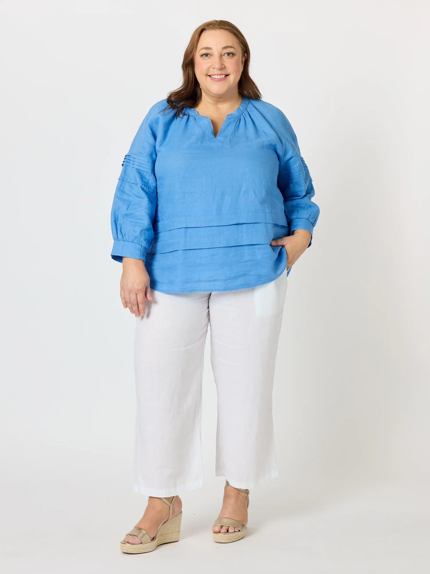 Gordon Smith Kate Linen Top 49541 Cornflower - Image 2