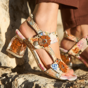 Laura Vita Framboiseo 26 Corail Heels