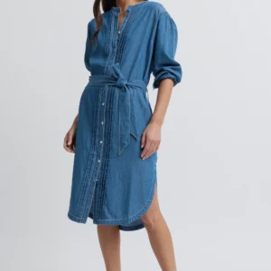 Yarra Trail Marsille 3/4 Sleeve Chambray Dress